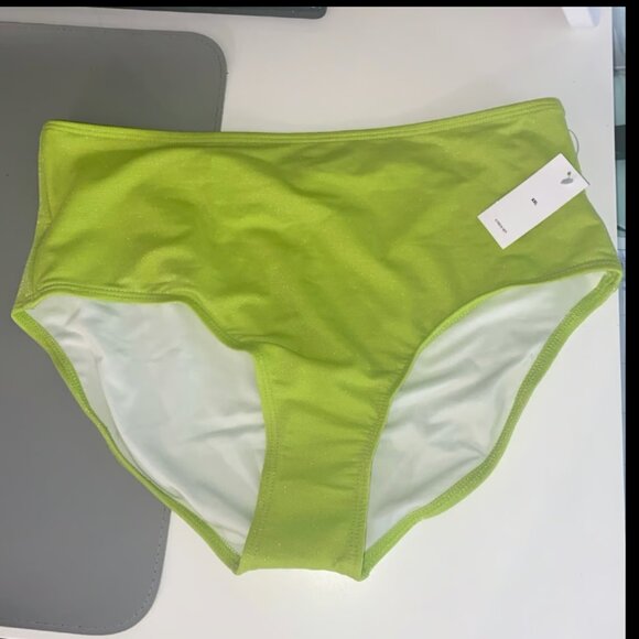 Size girls (XXL 18) two piece one shoulder lemon lime color swimsuit/bathing - Picture 4 of 8